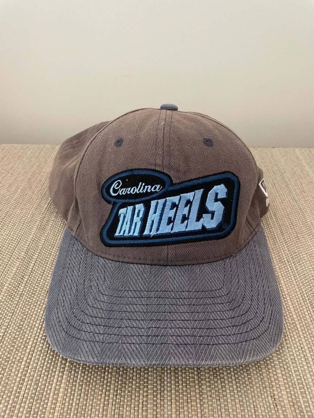 Vintage New Era North Carolina Tar Heels Snapback Hat
